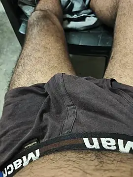 24HOTBOY25 online show from 05.28.26