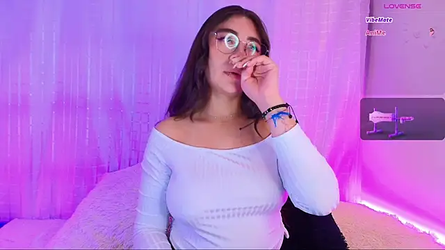 Samii Evans online show from 01.14.25