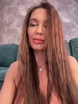 Emma Catt online show from 02.03.26