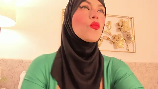 Snapshot of hanajameela chatting on 01.21.25 hanajameela online show from 01.21.25