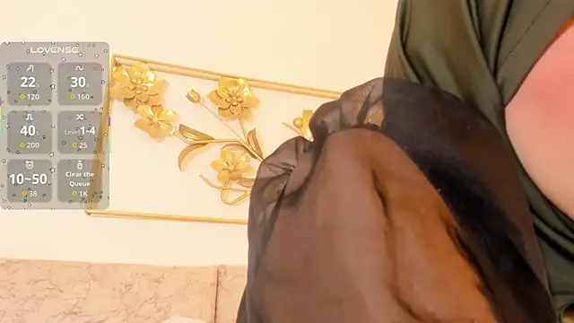 Snapshot of hanajameela chatting on 10.02.25 hanajameela online show from 10.02.25