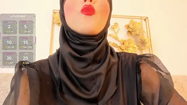 Snapshot of hanajameela chatting on 11.15.25 hanajameela online show from 11.15.25