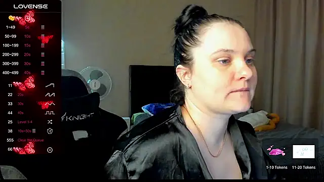 AlanaBrox online show from 11.05.25