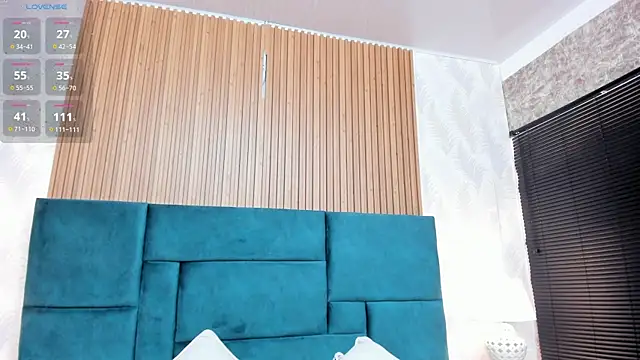 Kareena chopra online show from 10.31.25