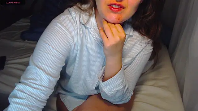 LoraPreston online show from 01.21.25