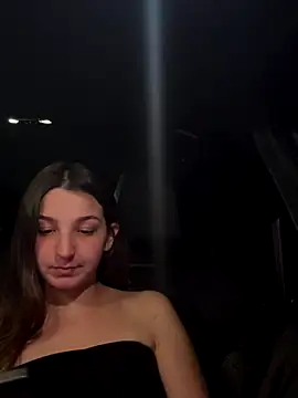 DoriDeluxe66 online show from 10.06.25