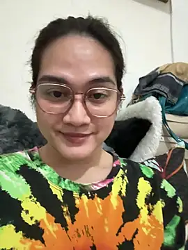 MarieLoveGlamorous online show from 05.07.26