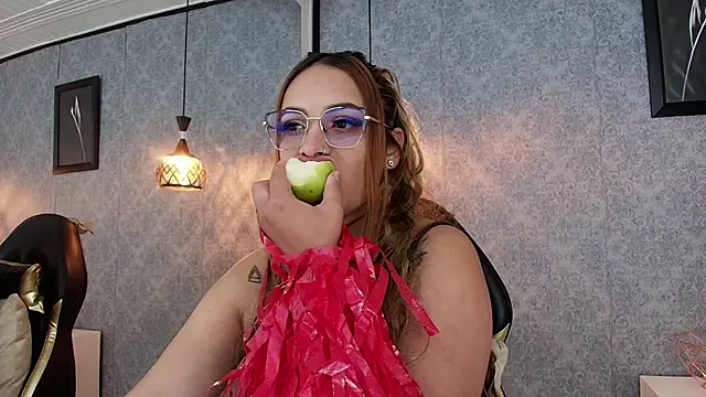 Emiily W online show from 09.10.25