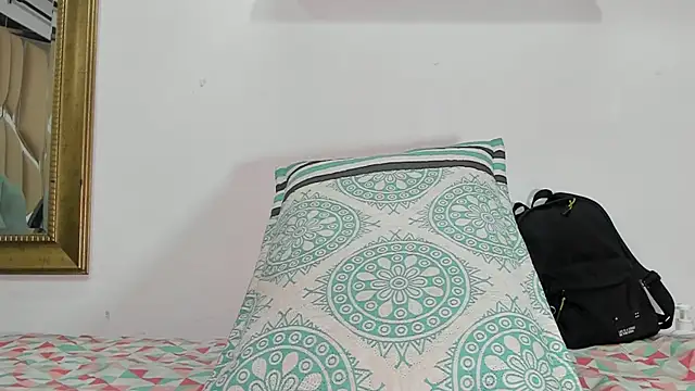 Snapshot of naia_blessed chatting on 02.03.25 naia blessed online show from 02.03.25