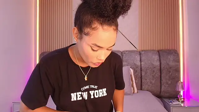 naia blessed online show from 04.07.26