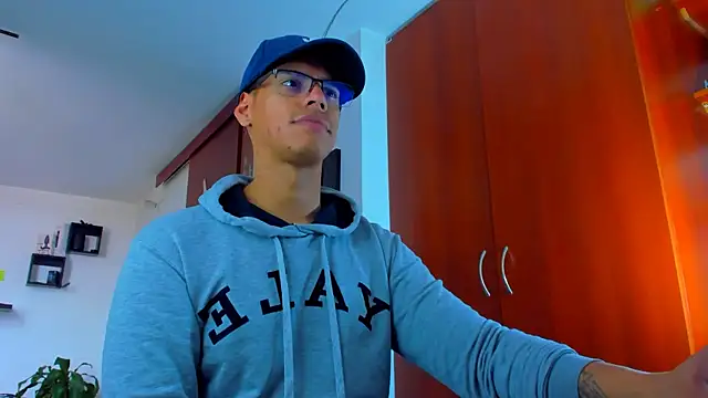 Snapshot of _John_Boy_ chatting on 12.27.24 John Boy online show from 12.27.24