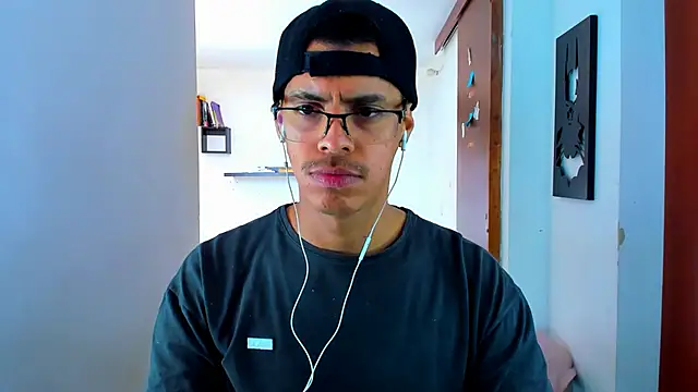 Snapshot of _John_Boy_ chatting on 02.26.25 John Boy online show from 02.26.25