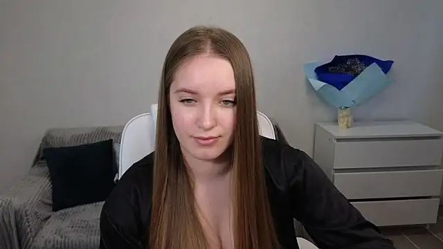 EvaMaddison online show from 01.02.25