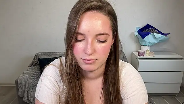 EvaMaddison online show from 02.05.26