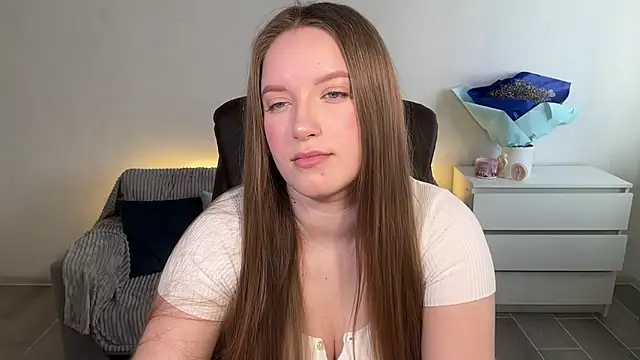 EvaMaddison online show from 03.29.26