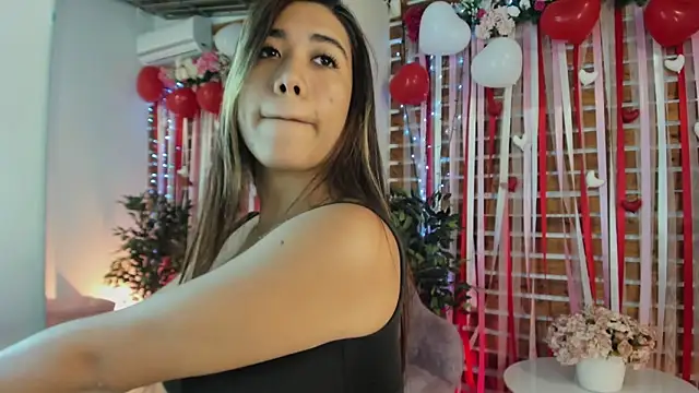 Snapshot of _MeganRain chatting on 02.12.26 MeganRain online show from 02.12.26