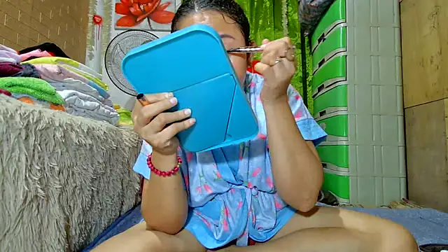 M e c e l online show from 01.28.25