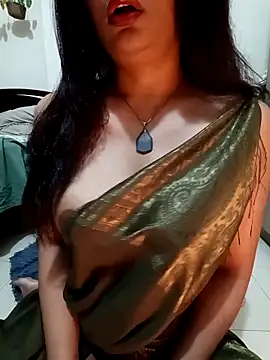 Snapshot of RadhaBabe chatting on 02.12.26 RadhaBabe online show from 02.12.26