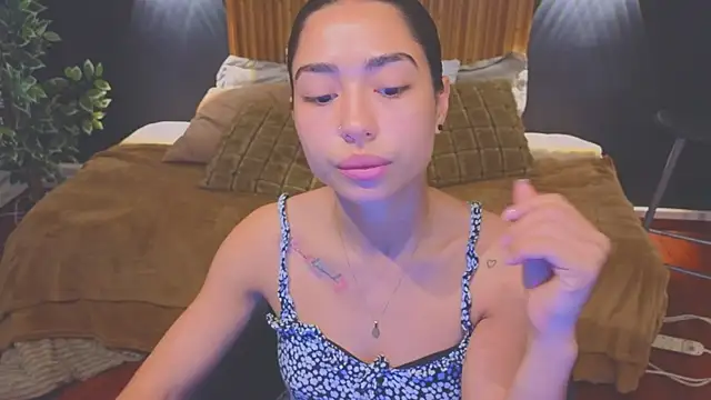 Snapshot of samantha_bss chatting on 02.07.25 samantha bss online show from 02.07.25