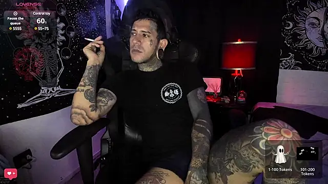 Snapshot of josh__ackerman chatting on 03.17.25 josh ackerman online show from 03.17.25