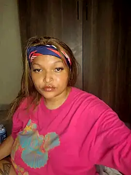 Snapshot of Bigass-ebony22 chatting on 02.15.26 Bigass-ebony22 online show from 02.15.26