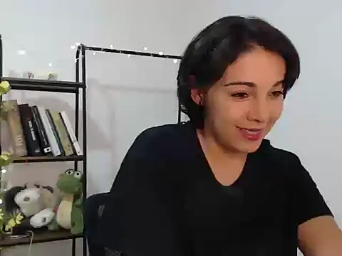 Snapshot of camii_7 chatting on 02.07.25 camii 7 online show from 02.07.25