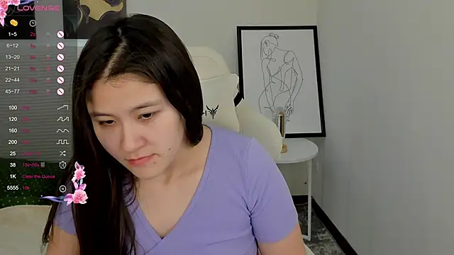 Snapshot of Riz_girl chatting on 02.25.25 Riz girl online show from 02.25.25