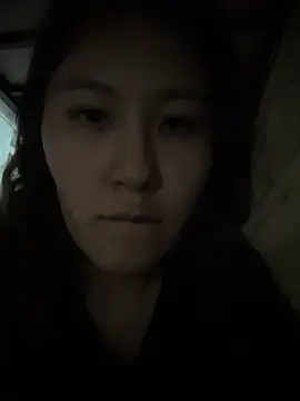 Snapshot of Riz_girl chatting on 05.22.26 Riz girl online show from 05.22.26