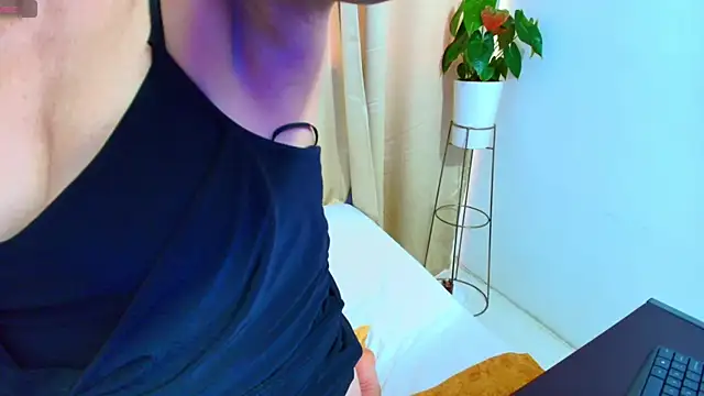 yulina xue online show from 09.29.25