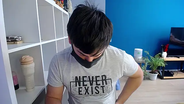 Tomguys online show from 02.04.25