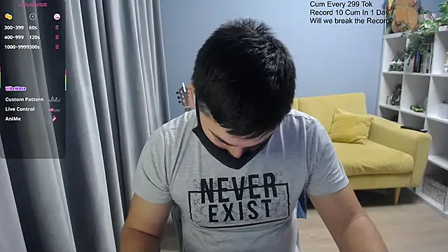 Snapshot of Tomguys chatting on 02.01.26 Tomguys online show from 02.01.26