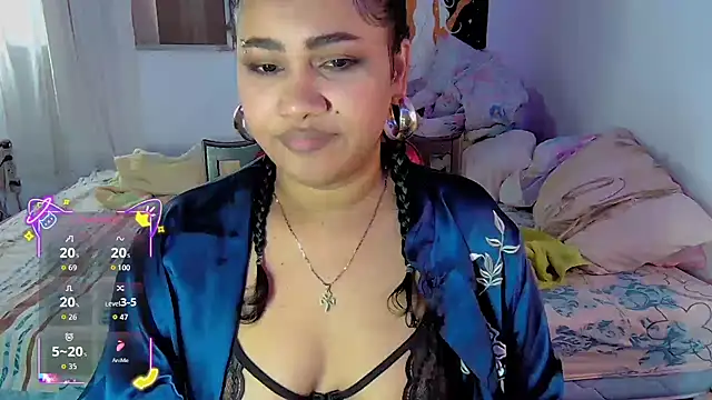 Snapshot of kiarybell__ chatting on 02.28.26 kiarybell online show from 02.28.26