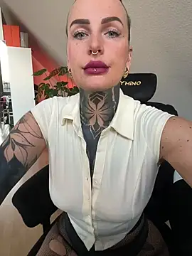 InkedBiitch online show from 02.27.26