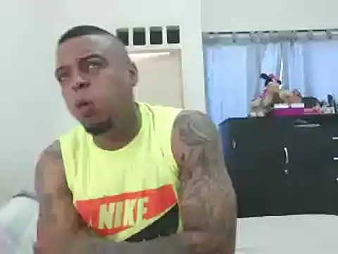 hot and naughty latin online show from 12.12.24