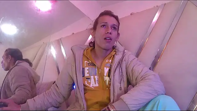 StefyFerrer online show from 02.12.26