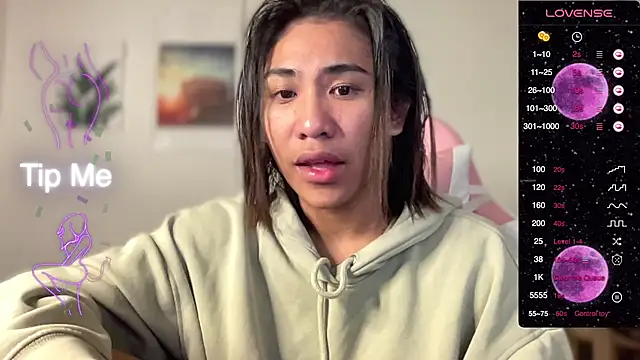 Alaia Pope online show from 02.25.25