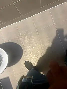 Snapshot of Cezar993 chatting on 09.26.25 Cezar993 online show from 09.26.25