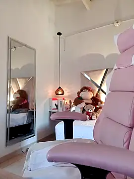 Snapshot of MariaPau_83 chatting on 02.02.25 MariaPau 83 online show from 02.02.25