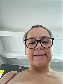 Snapshot of MariaPau_83 chatting on 02.09.26 MariaPau 83 online show from 02.09.26