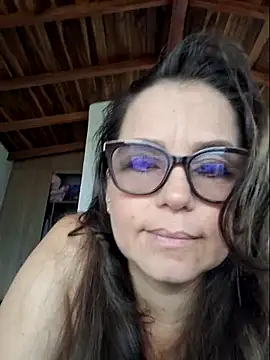 Snapshot of MariaPau_83 chatting on 05.27.26 MariaPau 83 online show from 05.27.26
