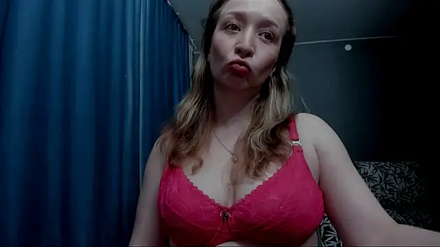 Eva Rikchter online show from 05.03.26