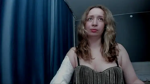 Snapshot of Eva_Rikchter chatting on 07.03.26 Eva Rikchter online show from 07.03.26