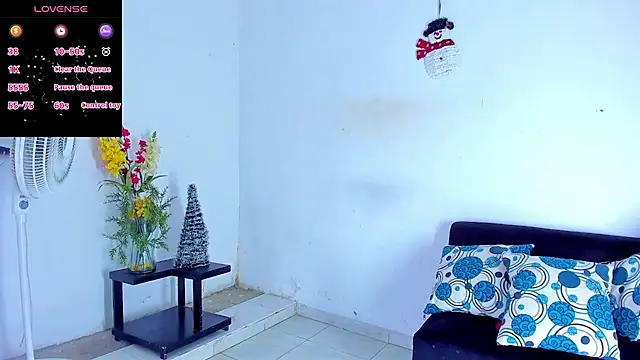 Snapshot of BritannyLord chatting on 03.16.25 BritannyLord online show from 03.16.25