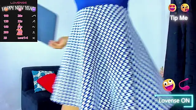 Snapshot of BritannyLord chatting on 11.17.25 BritannyLord online show from 11.17.25