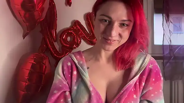 Nikky Divine online show from 02.23.25