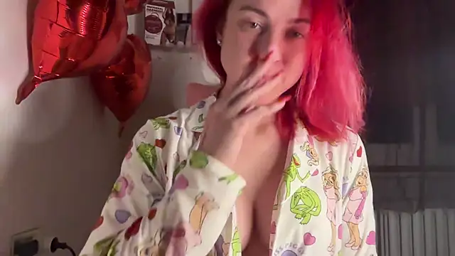 Nikky Divine online show from 03.20.25