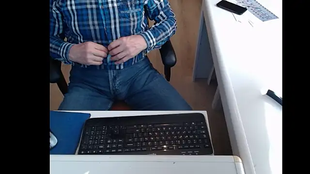 Snapshot of dutchpornking chatting on 03.07.25 dutchpornking online show from 03.07.25