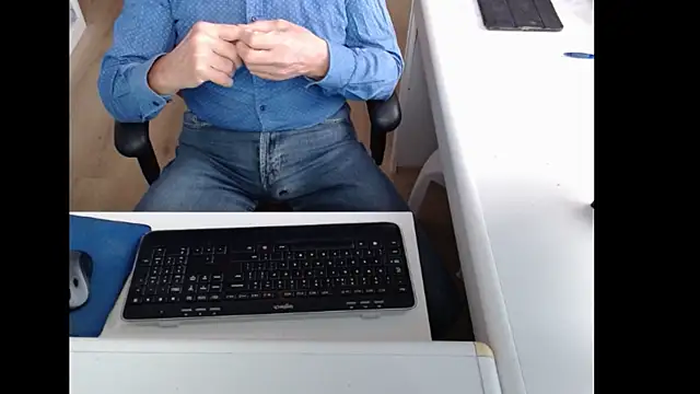 Snapshot of dutchpornking chatting on 10.07.25 dutchpornking online show from 10.07.25