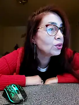 Chriss Tinaa online show from 12.08.24