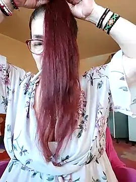 Chriss Tinaa online show from 03.10.25